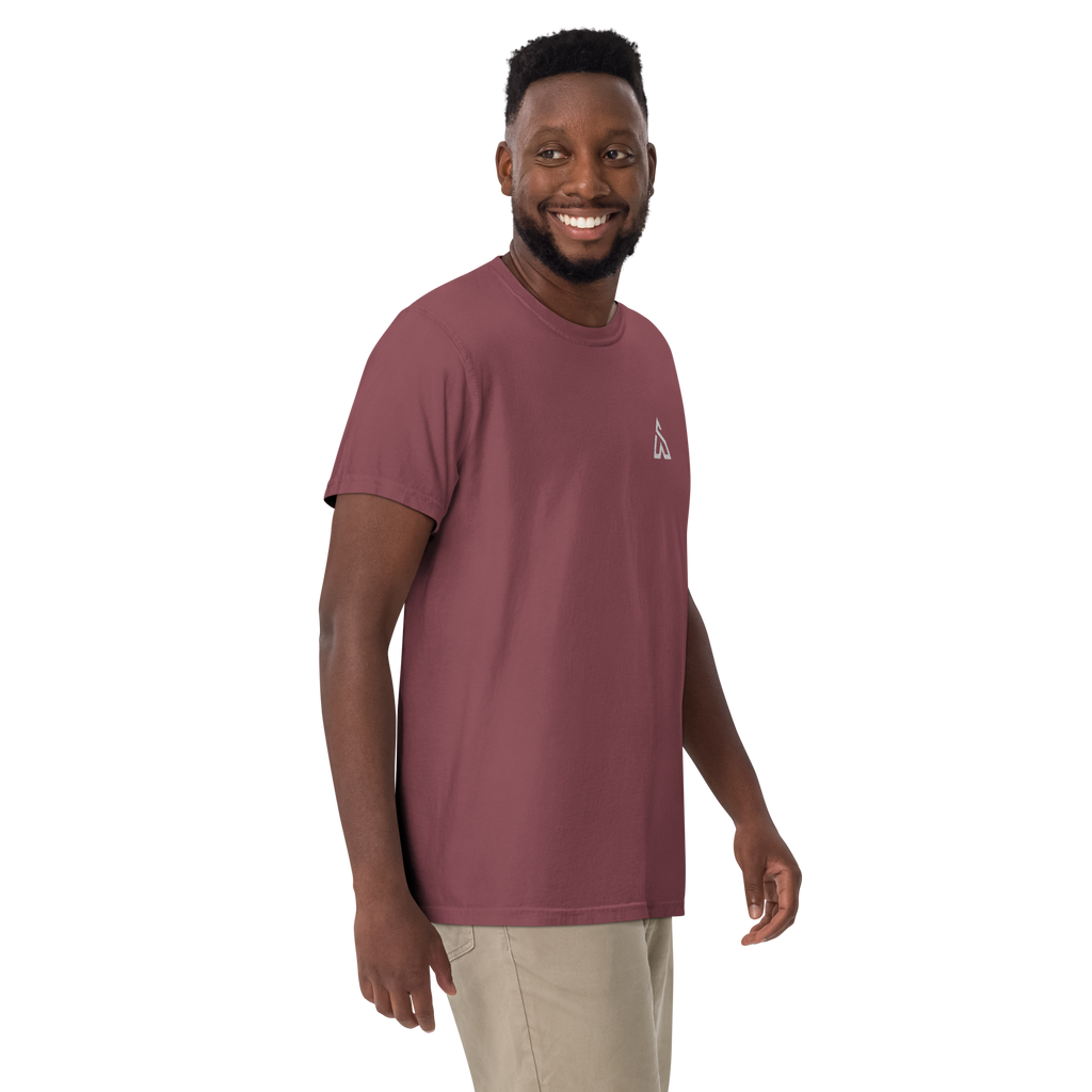 STATEMENT Tee